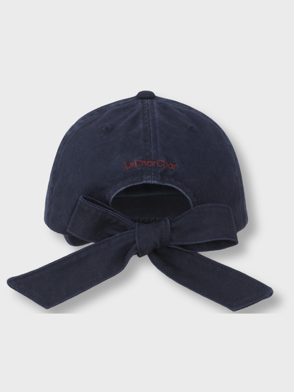 Bow-tied baseball cap